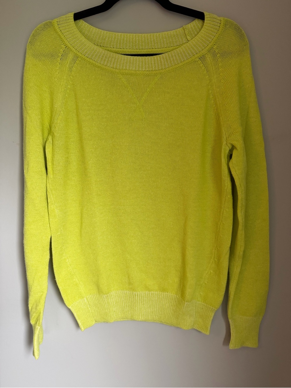 Women’s Gap Wool Blend Sweater in Lime Green